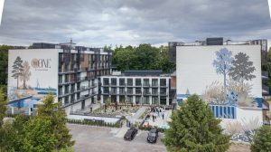 50-krokow-od-morza-i-caloroczny-resort-premium-sunsnow-oficjalnie-otworzyl-the-one-w-ustroniu-morskim